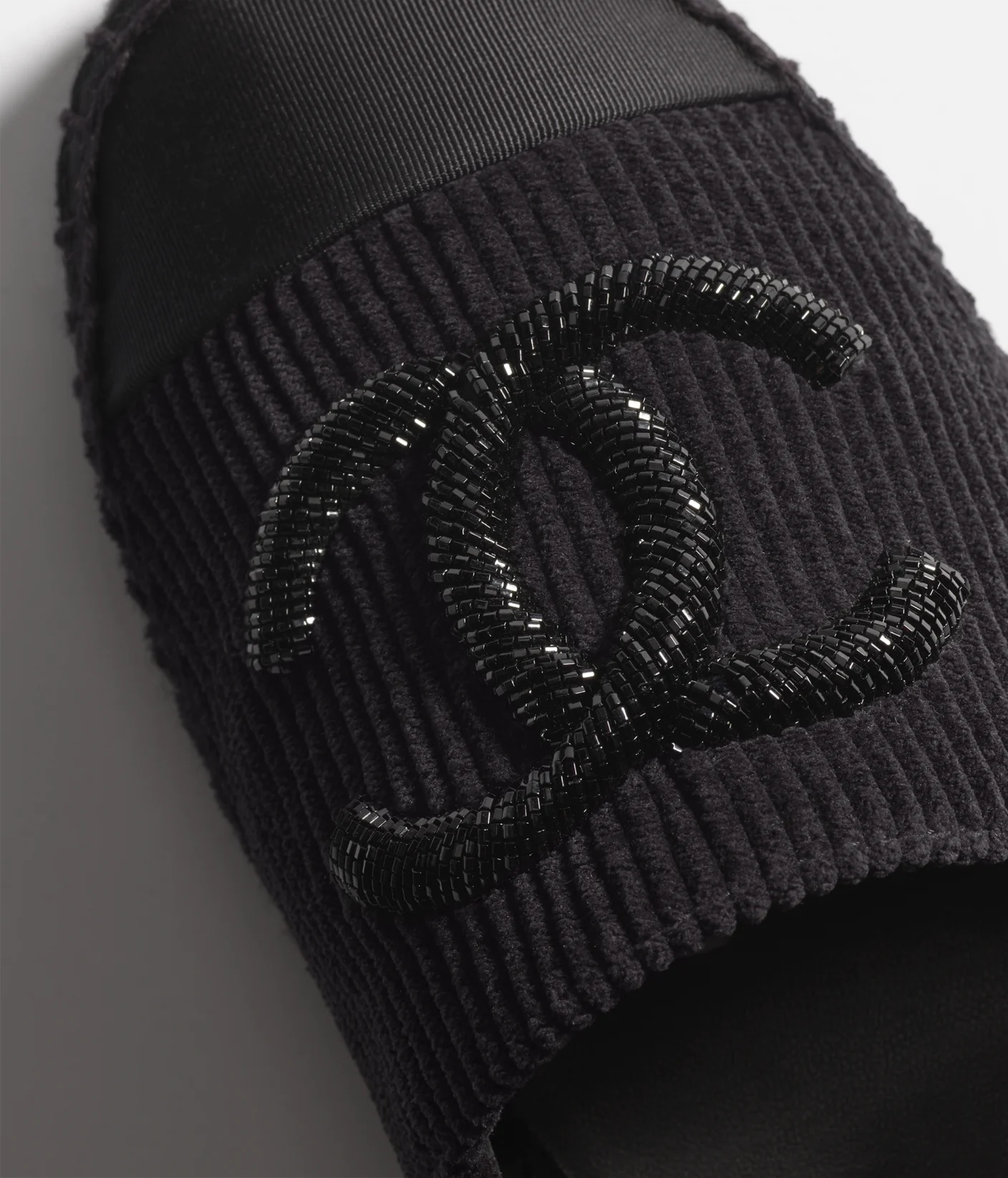 Chanel 2024/25 Métiers d’art Espadrilles - Image 2